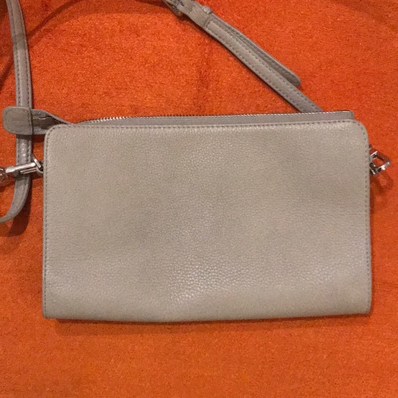 NWOT Tory Burch Crossbody Convertible Clutch - Picture 7 of 8